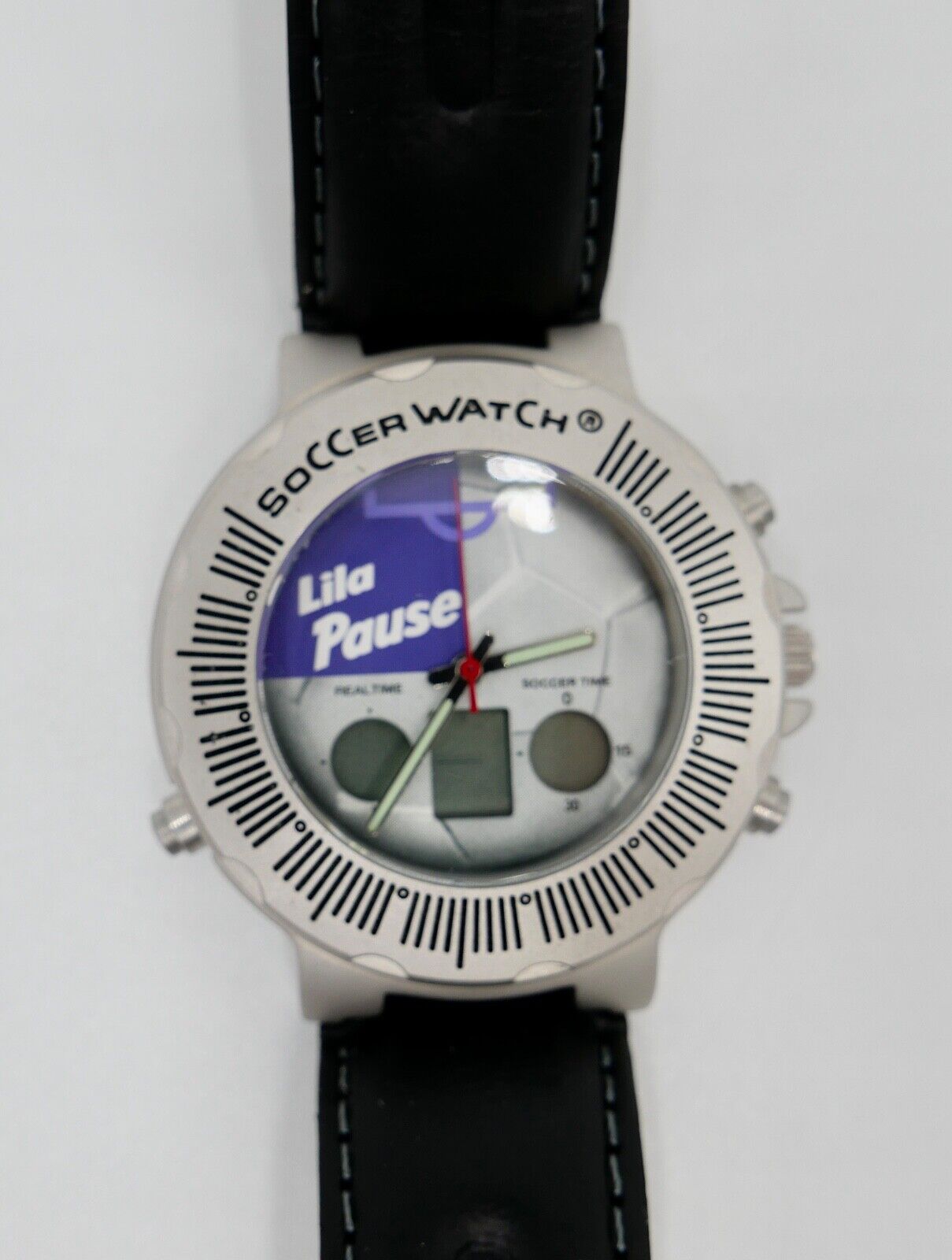 MILKA LILA PAUSE SOCCER WATCH Armbanduhr NEU in OVP Digital Quarz Stoppfunktion - Antikhandel-Stuttgart