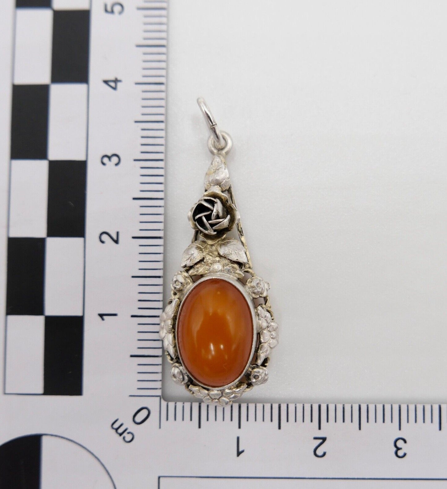 1980er Jahre Floraler Bernstein Anhänger in Silber - Antikhandel-Stuttgart