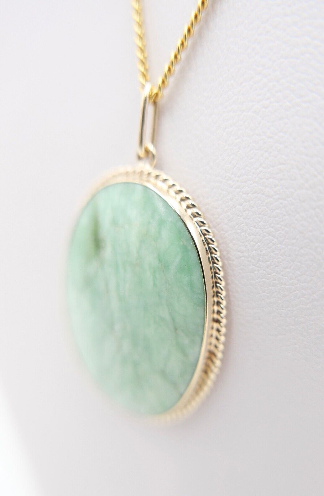 1980er Jahre Gelbgold 585 / 14K Anhänger mit AVENTURIN - Antikhandel-Stuttgart