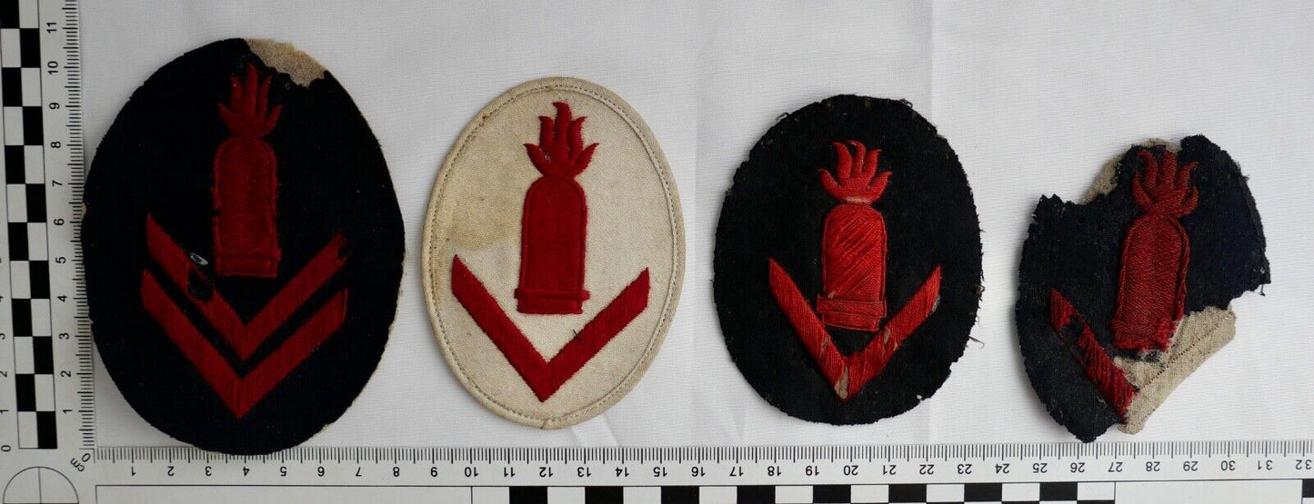 Posten 4x Ärmelabzeichen Kriegsmarine Sonderausbildung WK2 WW2 Geschützführer - Antikhandel-Stuttgart