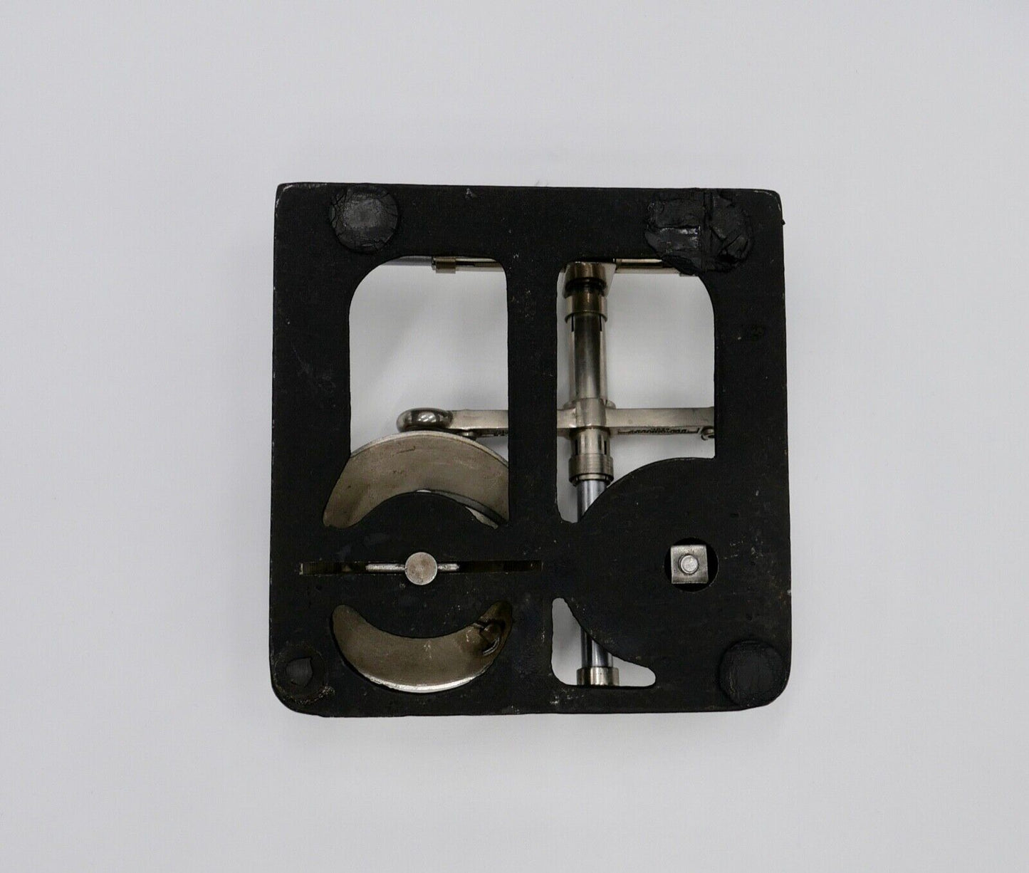 um 1920 SHUR-FIT JUNIOR ZELLULOID UHRENKRISTALL SCHNEID- UND ANPASSMASCHINE - Antikhandel-Stuttgart