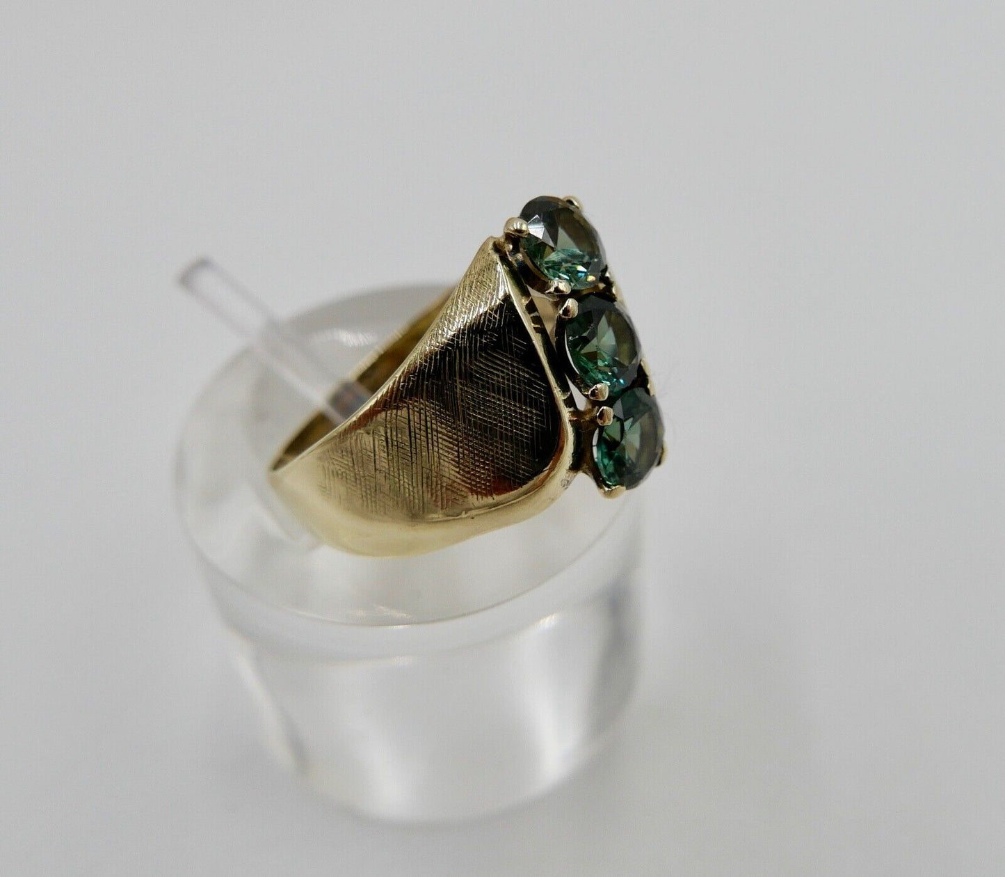 Eleganter Gold Ring 333 / 8K Turmalin Grün 1,05 Ct Rund Gr. 51 - Antikhandel-Stuttgart