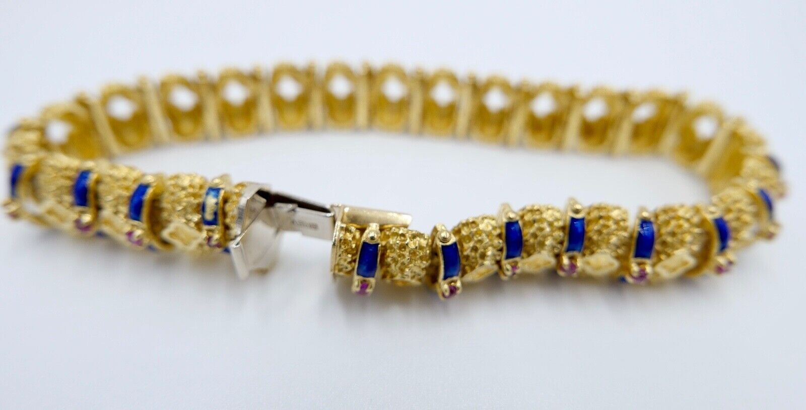 Massives UNOAERRE Gelbgold Armband 750 18K Emaille Rubin 1AR Arezzo Italien 60er - Antikhandel-Stuttgart