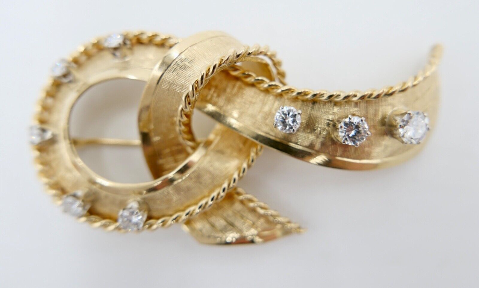 Große alte Schleifen Brosche 750 18K Gelbgold 1,34 Ctw Brillanten 66mm Punze SF - Antikhandel-Stuttgart