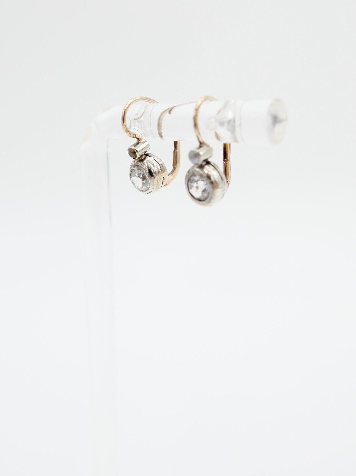 1872-1922 Ohrringe Ohrhänger 580 Gold & platinierte Oberfläche weiße Topas - Antikhandel-Stuttgart