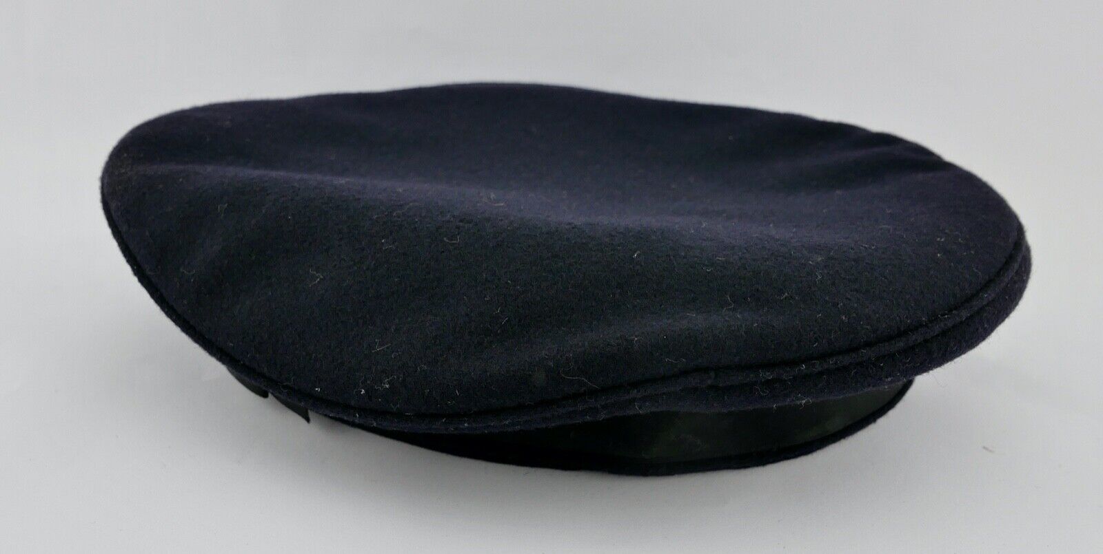 U.S. Navy Beret WW2 WK2 Original Sailors Flat Hat 6 7/8 - Antikhandel-Stuttgart