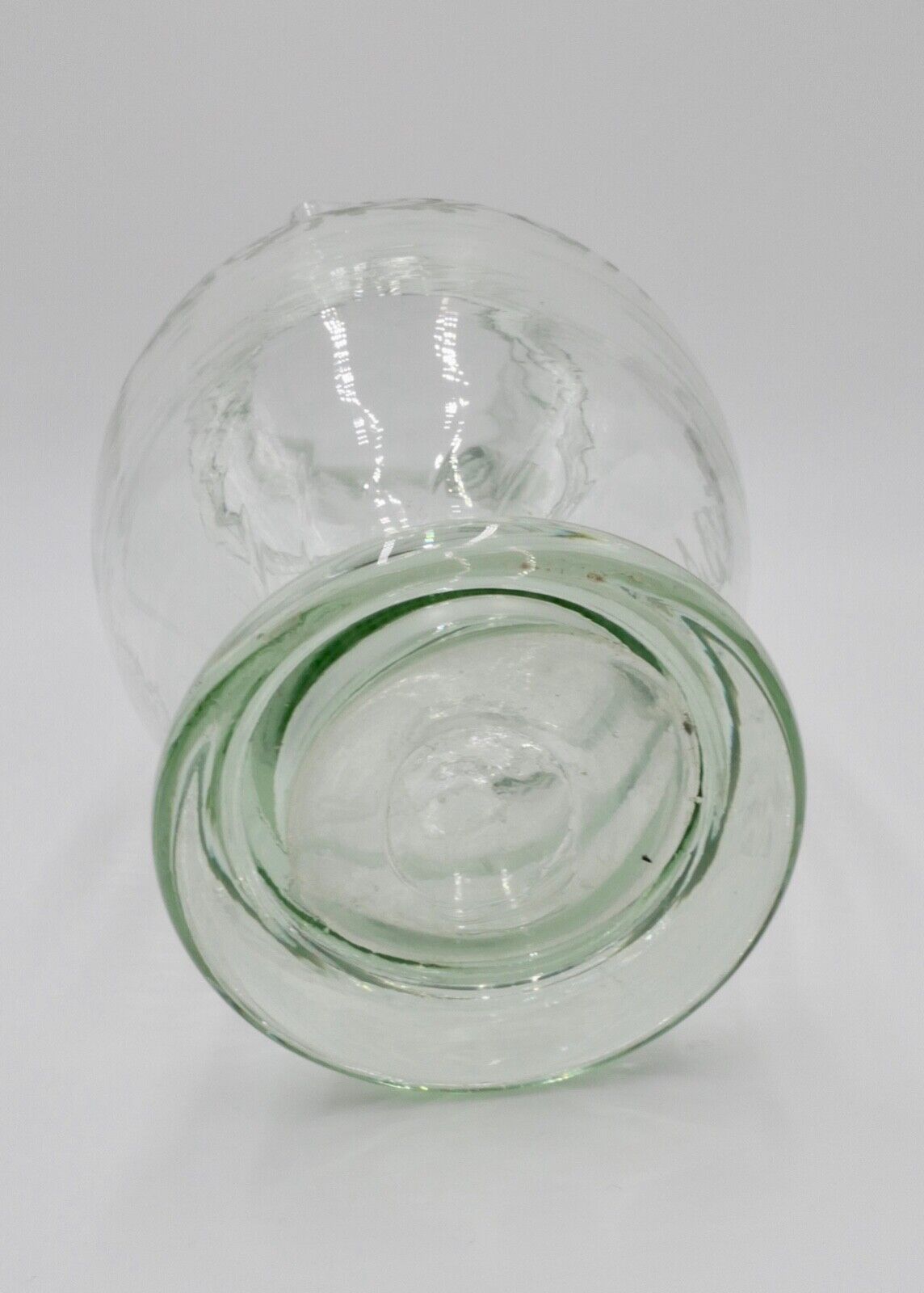 antik Ende 18. / Anfang 19. Jhd grünstichiges Glas Set Becher Henkelkaraffe - Antikhandel-Stuttgart