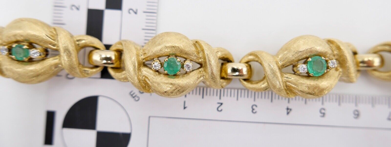 schweres 80er Jahre 750 18K Gelbgold Damen Armband Brillant & Smaragd F.RO 279AL - Antikhandel-Stuttgart