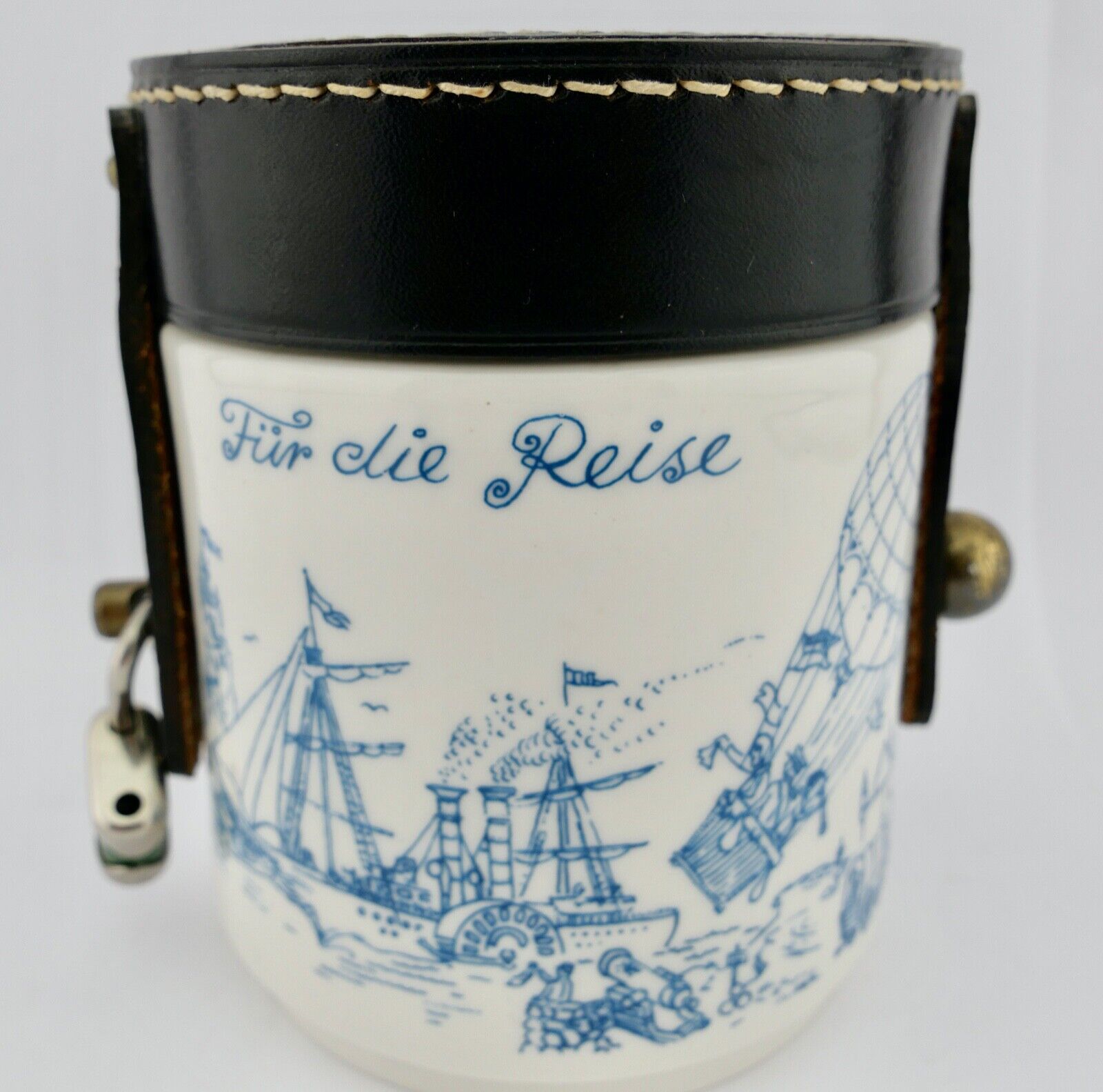 Reisespardose Helmut Krüger Porzellanmanufaktur Berlin 1950-60er mit Lederdeckel - Antikhandel-Stuttgart