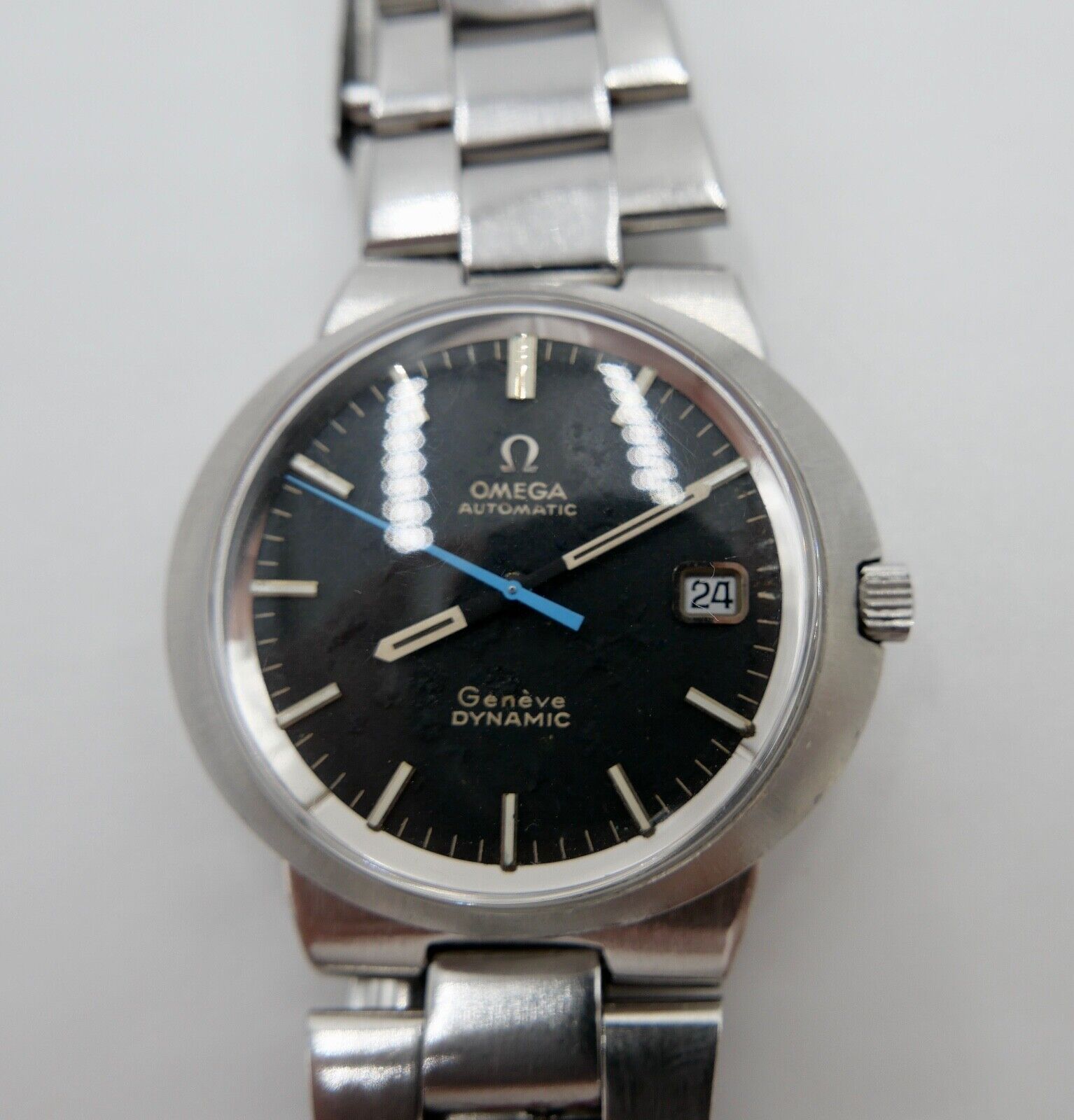 1970er Jahre Herrenuhr OMEGA Genéve Dynamic Automatic Kal. 565 original Band Ø41 - Antikhandel-Stuttgart