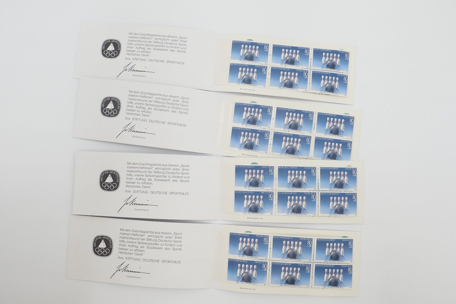 Posten 26 Stück Sport Markenheftchen Kegel Basketball Sehenswürdigkeiten Burg - Antikhandel-Stuttgart