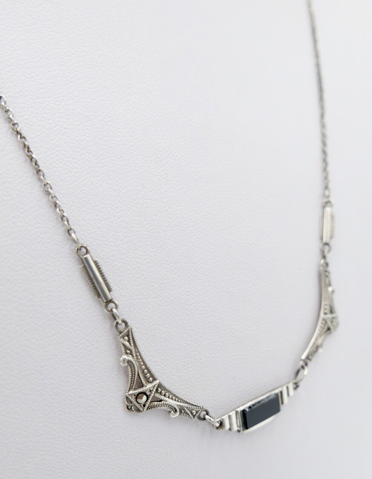 Antike filigrane 800 Silber Kette Collier 50 cm mit Markasiten und Onyx - Antikhandel-Stuttgart