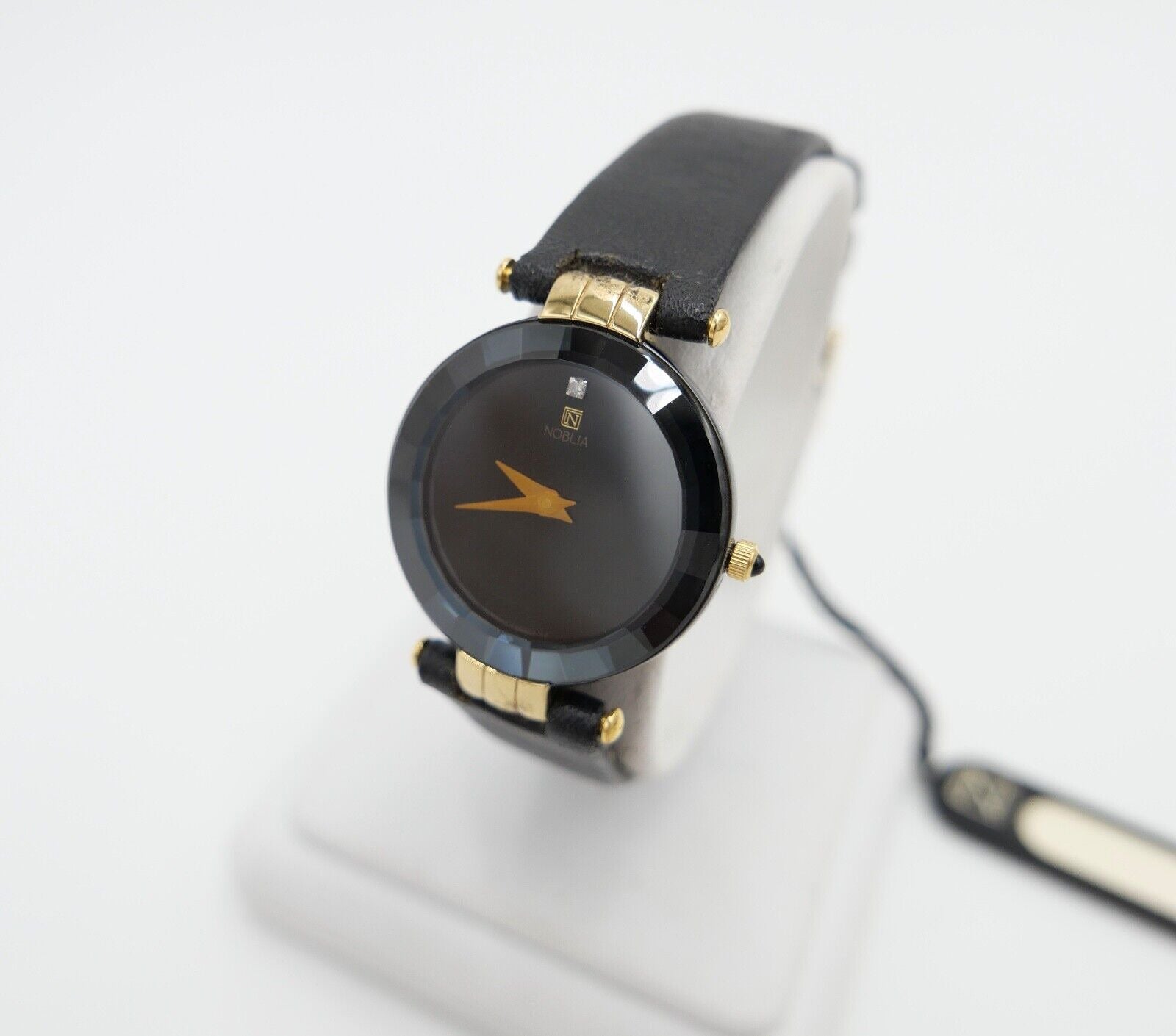 Elegante NOBLIA Damen Uhr Sapphire Collection NEU Box Papiere 4621-E63425Y - Antikhandel-Stuttgart