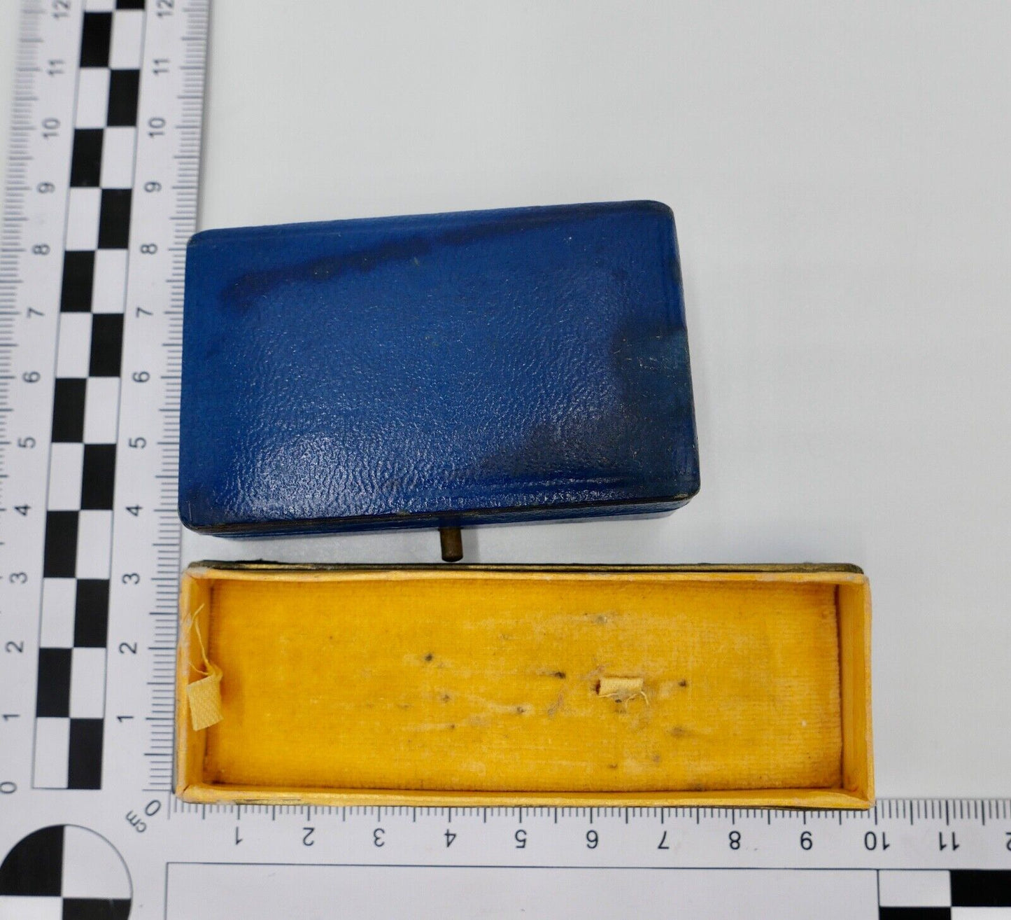 2x Alte Allianz Gold Silber Anstecknadel Pin 333 835 Mitarbeiter ab 1923 SELTEN - Antikhandel-Stuttgart