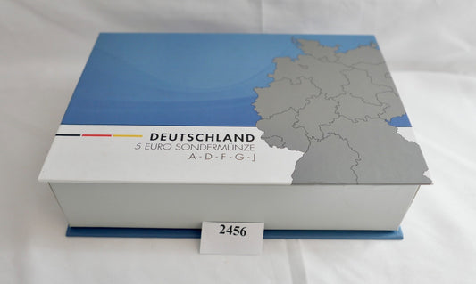 5x 5 Euro Sondermünzen mit Polymerring beleuchteter Box BRD 2019 Gemässigte Zone