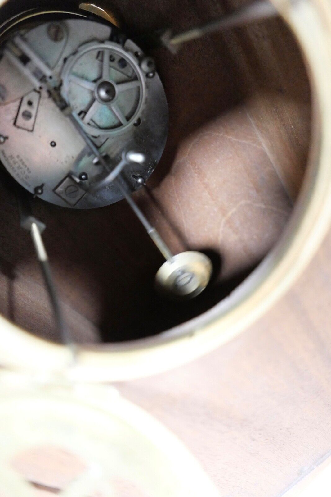 Große Pendule Tischuhr Societe Clusienne S.C.A.P.H Cluses Holz braun - Antikhandel-Stuttgart