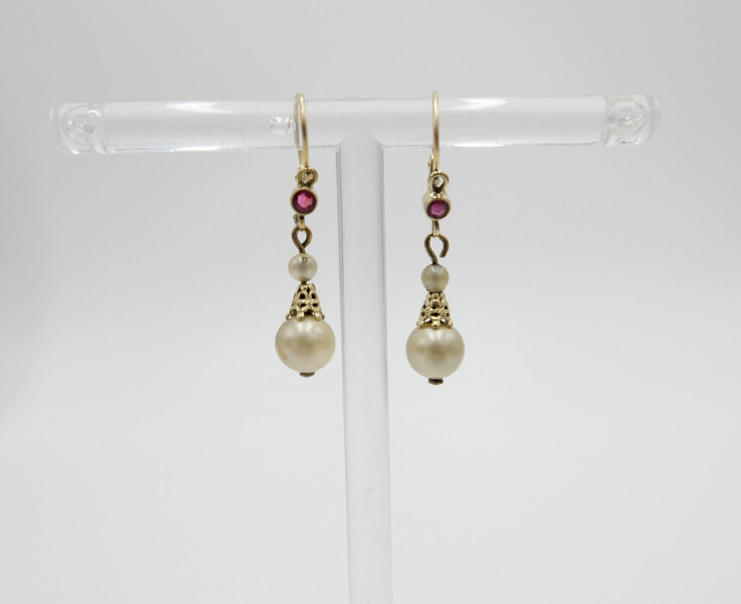 50er Jahre Ohrringe Ohrhänger mit Perlen & Glasstein GOLD 333 / 8K Perle Ø 6,3mm - Antikhandel-Stuttgart