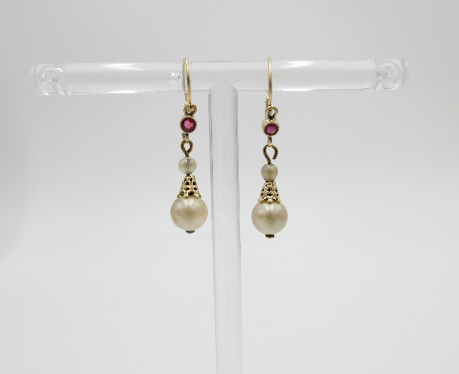 50er Jahre Ohrringe Ohrhänger mit Perlen & Glasstein GOLD 333 / 8K Perle Ø 6,3mm - Antikhandel-Stuttgart