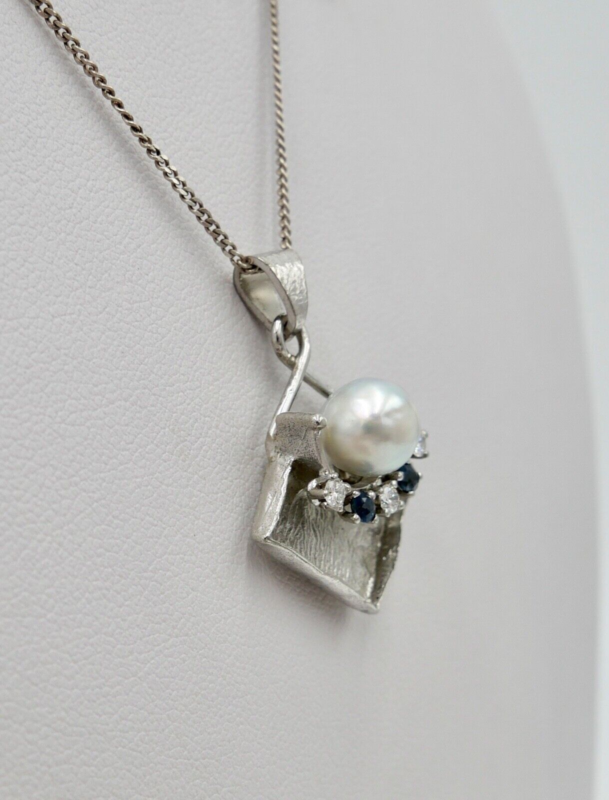 Perle Brillant Saphir Damen Anhänger 585 14K Weißgold aus den 1970er Jahren - Antikhandel-Stuttgart