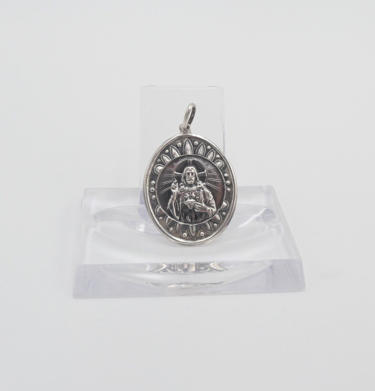 NEU 60er Jahre Medaillon Anhänger Jesus Christus 835 Silber - Antikhandel-Stuttgart