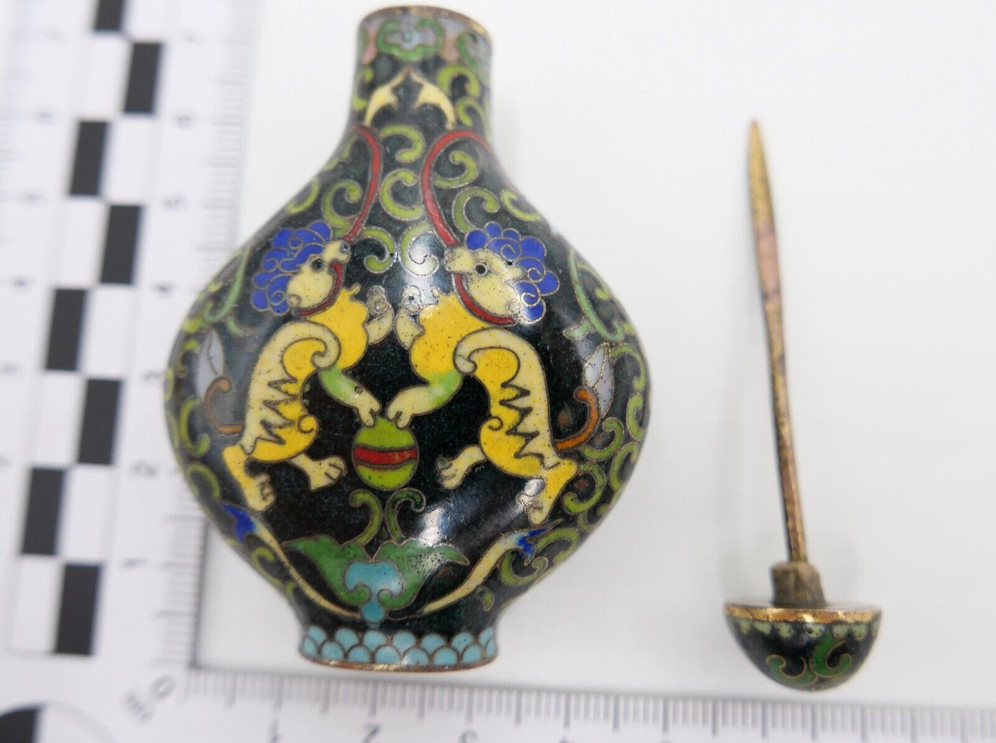 Alte Schnupftabakflasche Cloisonné Bronze CHINA Drachenmotive - Antikhandel-Stuttgart