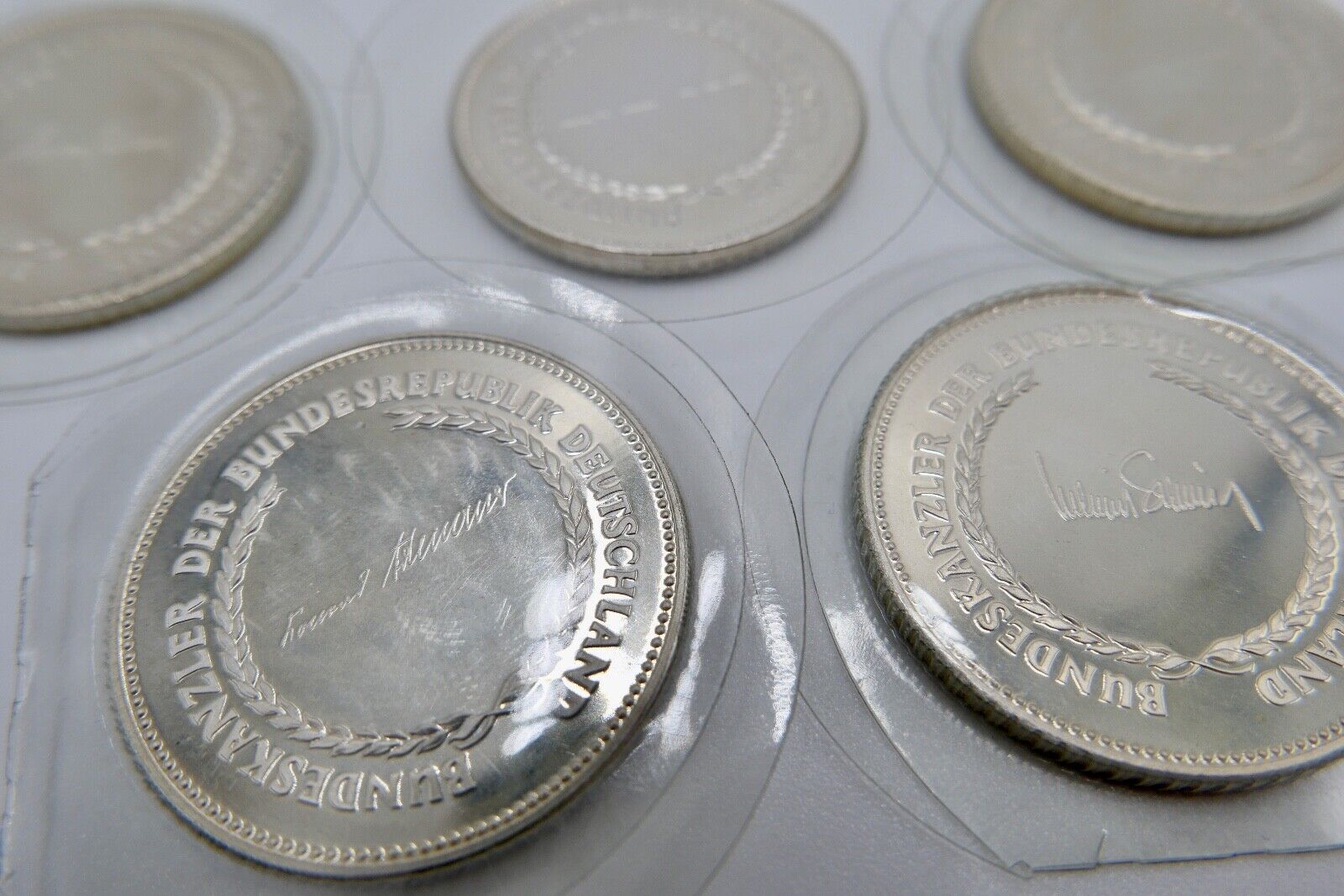 5x 925 Silbermedaillen " Bundeskanzler der Bundesrepublik " mit Unterschrift PP - Antikhandel-Stuttgart