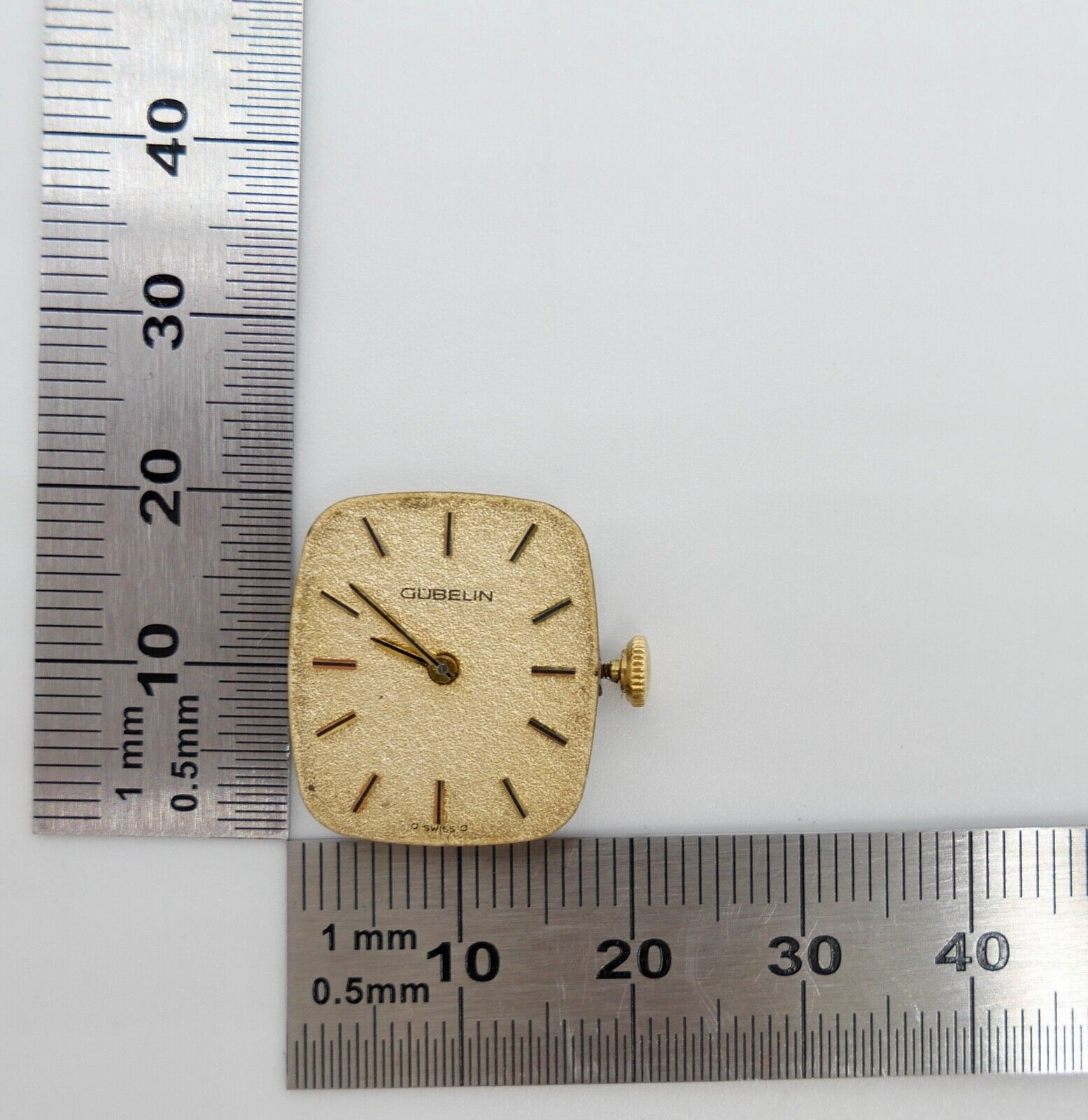 LÄUFT Gübelin Cal ETA 2512 Uhrwerk Ziffernblatt Zeiger Krone voll funktionsfähig - Antikhandel-Stuttgart