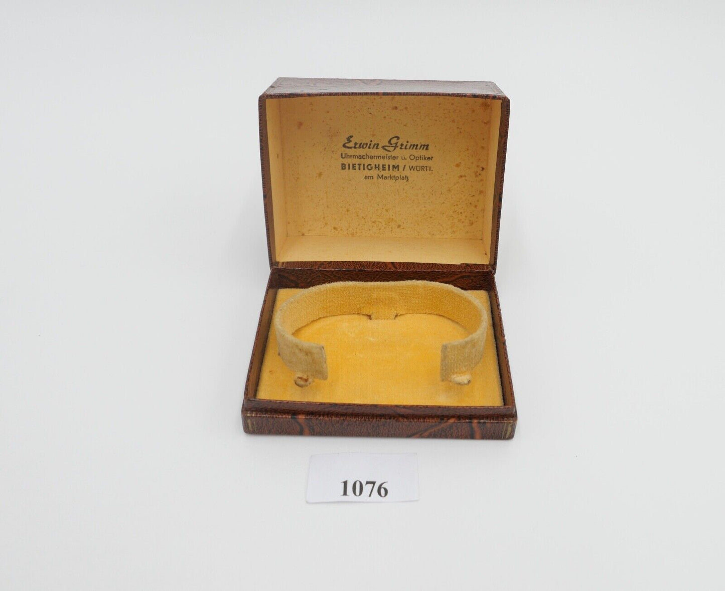 antikes Uhrenetui mit Spange Etui für Uhren 9x7x5,4 cm Box Aufbewahrung - Antikhandel-Stuttgart