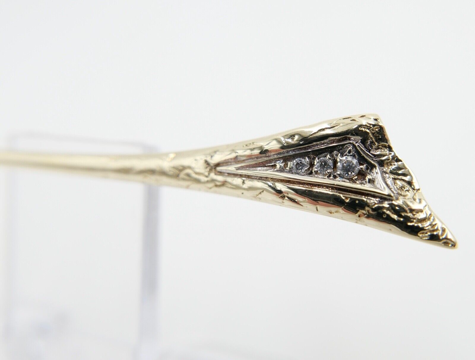 80er Jahre Brosche mit Zirkonia Gold 333 / 8K Stabbrosche - Antikhandel-Stuttgart