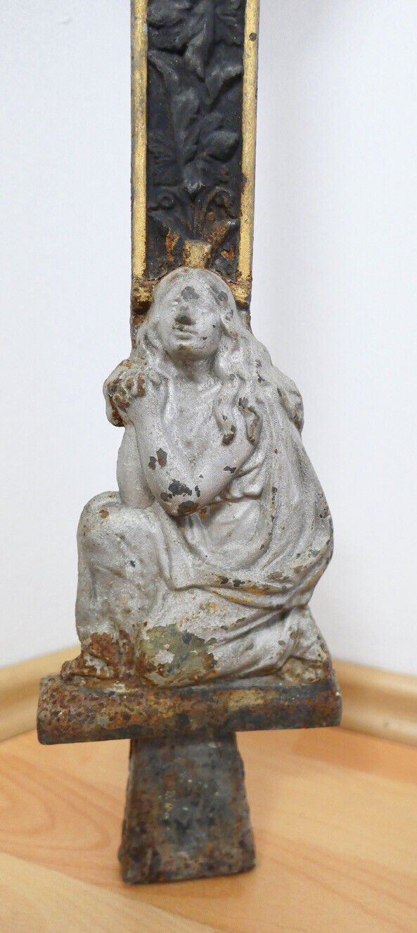 Großes antikes Grabkreuz aus Gusseisen 1905 Grabstein Grab Österreich 116x43 cm - Antikhandel-Stuttgart