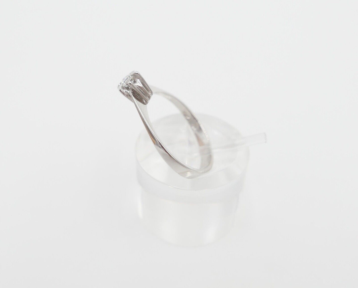 Solitär Ring Weißgold 750 / 18K Brillant SI / F 0,17 Ct Gr.56 Verlobung Hochzeit - Antikhandel-Stuttgart