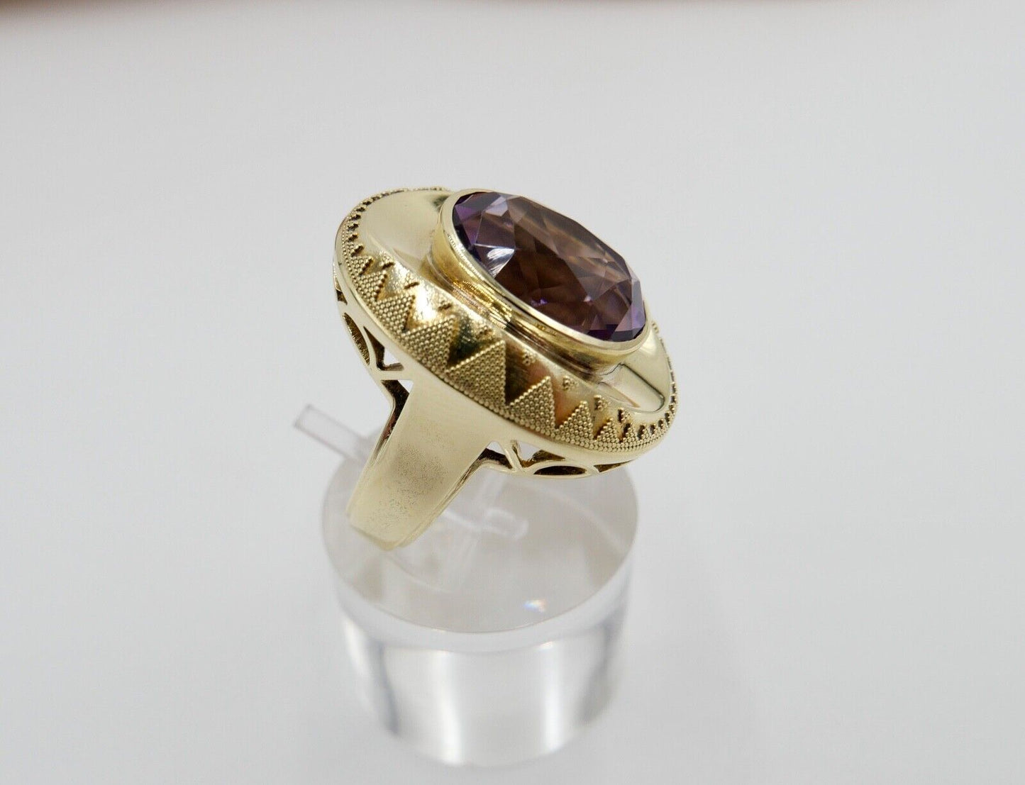1970er Massiver Gold Ring 585 14K Gr. 53 Amethyst Oval Schliff 8,2 Ct - Antikhandel-Stuttgart
