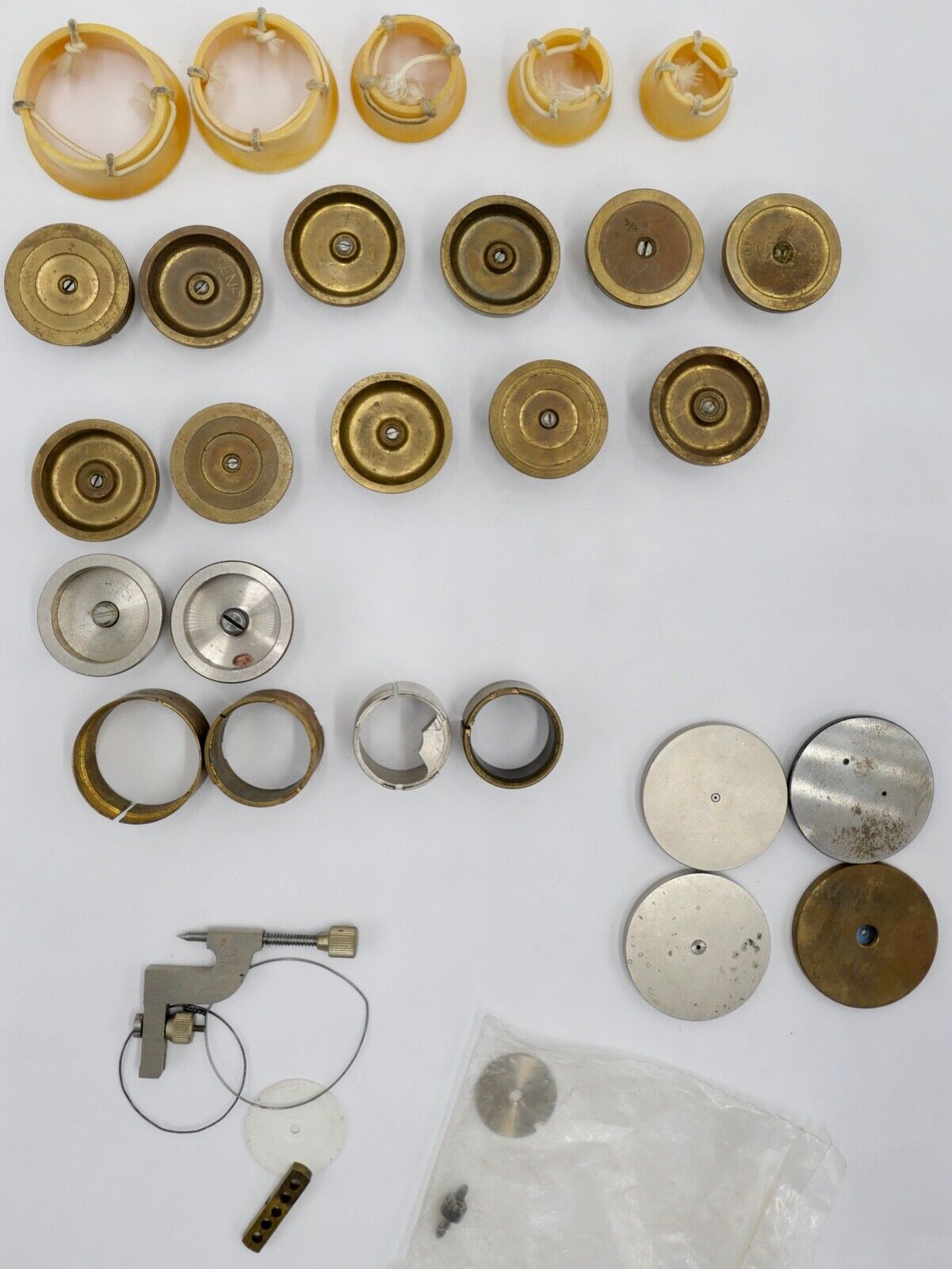 KOVOLUT BERGEON SLICK Uhrmacherauflösung alt Uhrwerkhalter diverses Zubehör - Antikhandel-Stuttgart