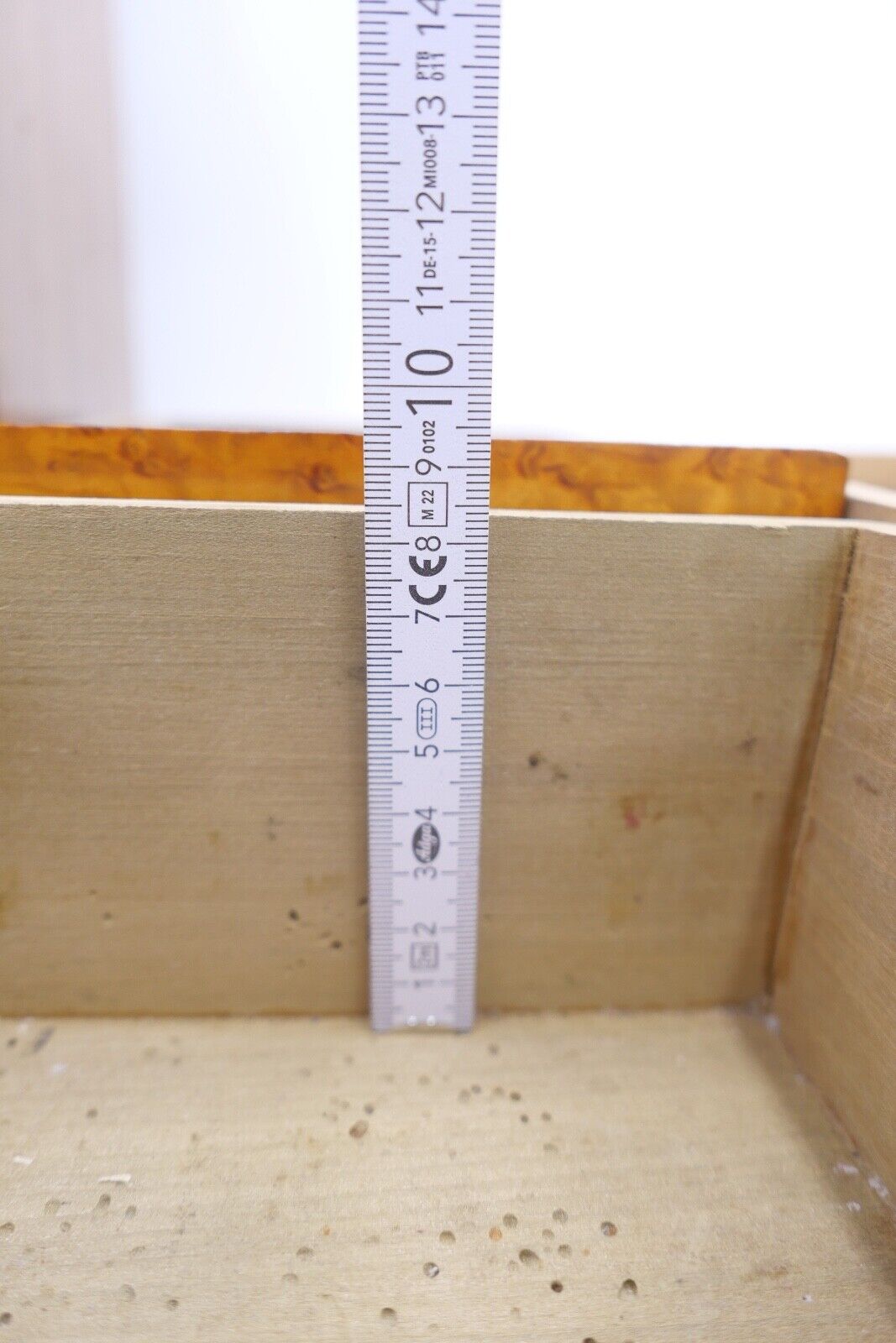 um 19. Jh antike Kommode mit Schubladen 19x25x41 cm Birkenholz Furnier - Antikhandel-Stuttgart