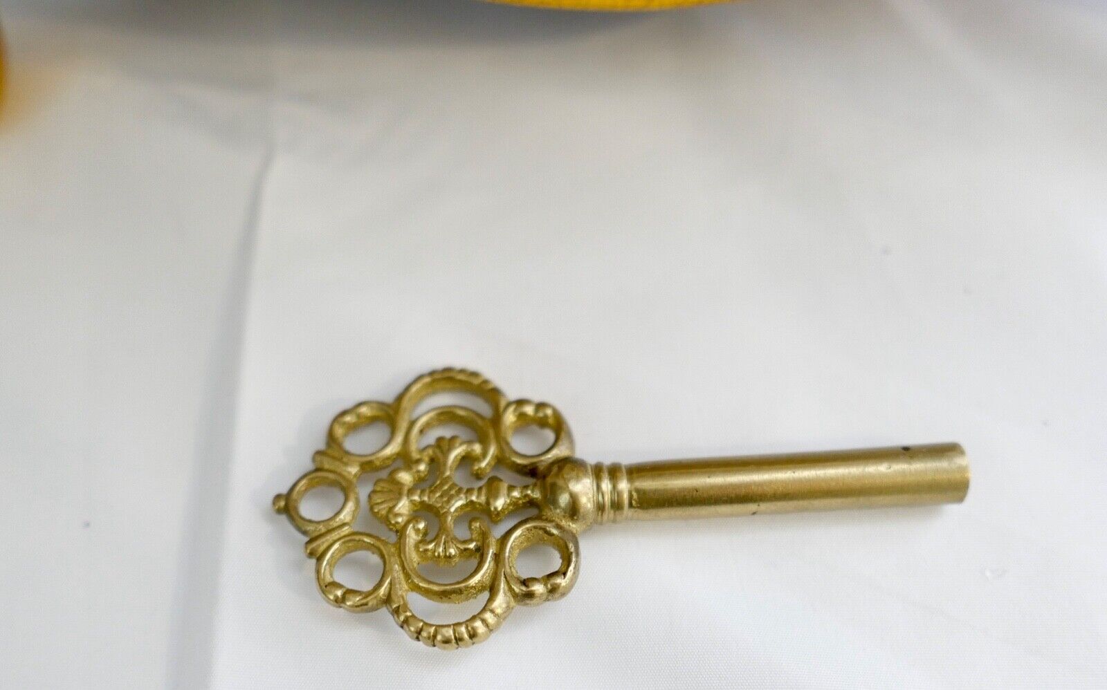 Große Pendule 43cm Tischuhr Kaminuhr La Châtelaine schwarz Gold Stil Louis XVI - Antikhandel-Stuttgart