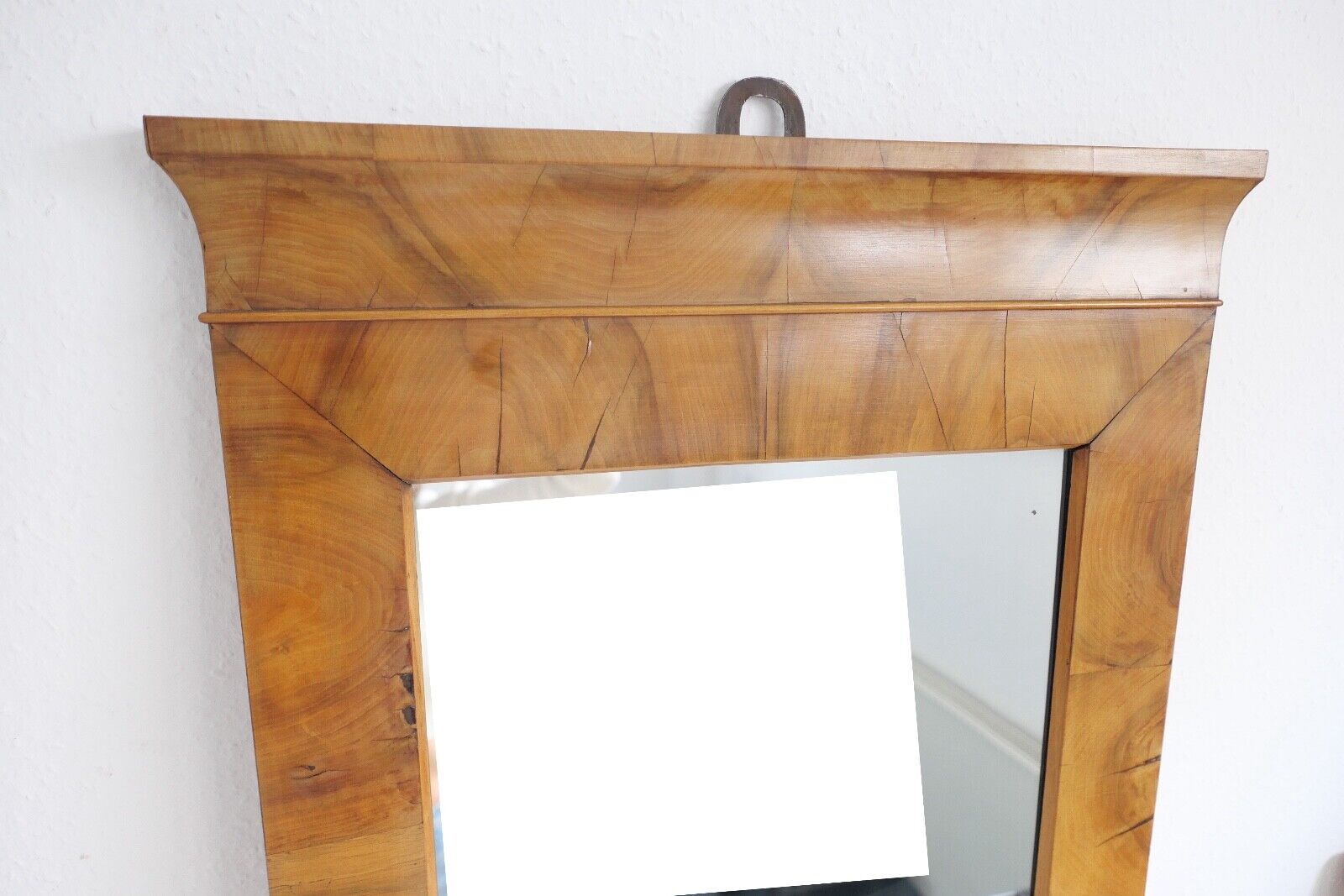 um 1820 / 1830 Biedermeier Spiegel Nussbaum Holz 100x60cm - Antikhandel-Stuttgart