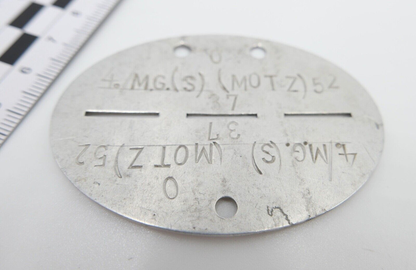 Original Erkennungsmarke WK2 WW2 3. Reich 4.M.G.(S) 52 37 mit Band in Aluminium - Antikhandel-Stuttgart