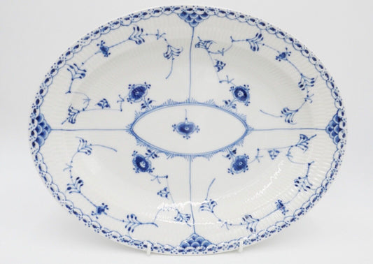 Royal Copenhagen große Platte Nr. 533 EQX 1. Wahl Musselmalet halbspitze 36 cm - Antikhandel-Stuttgart