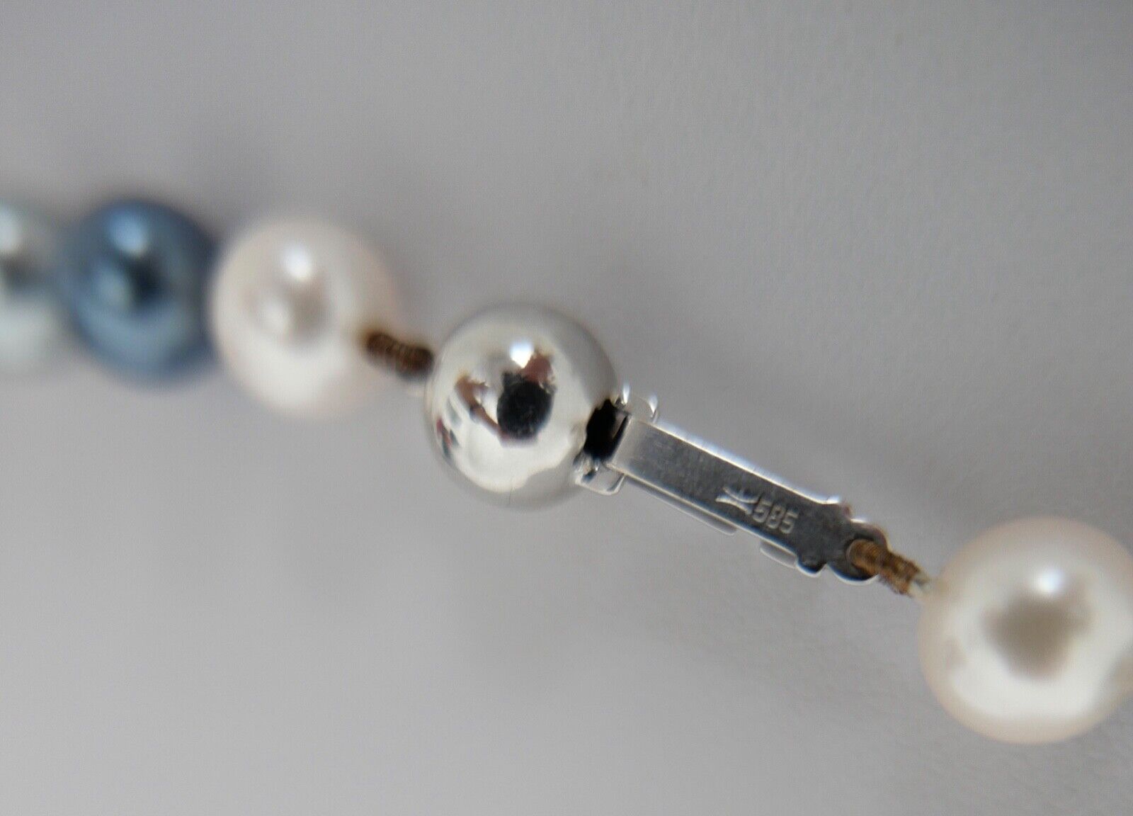 Perlenkette blaue Perlen Gold 585 / 14K pearl Ø 8,2 mm 45,5 cm bunt - Antikhandel-Stuttgart