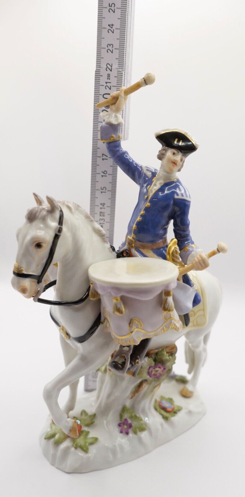 Meissen Figurengruppe 1. Wahl Paukenschläger Trommler zu Pferde Kändler 69555 - Antikhandel-Stuttgart