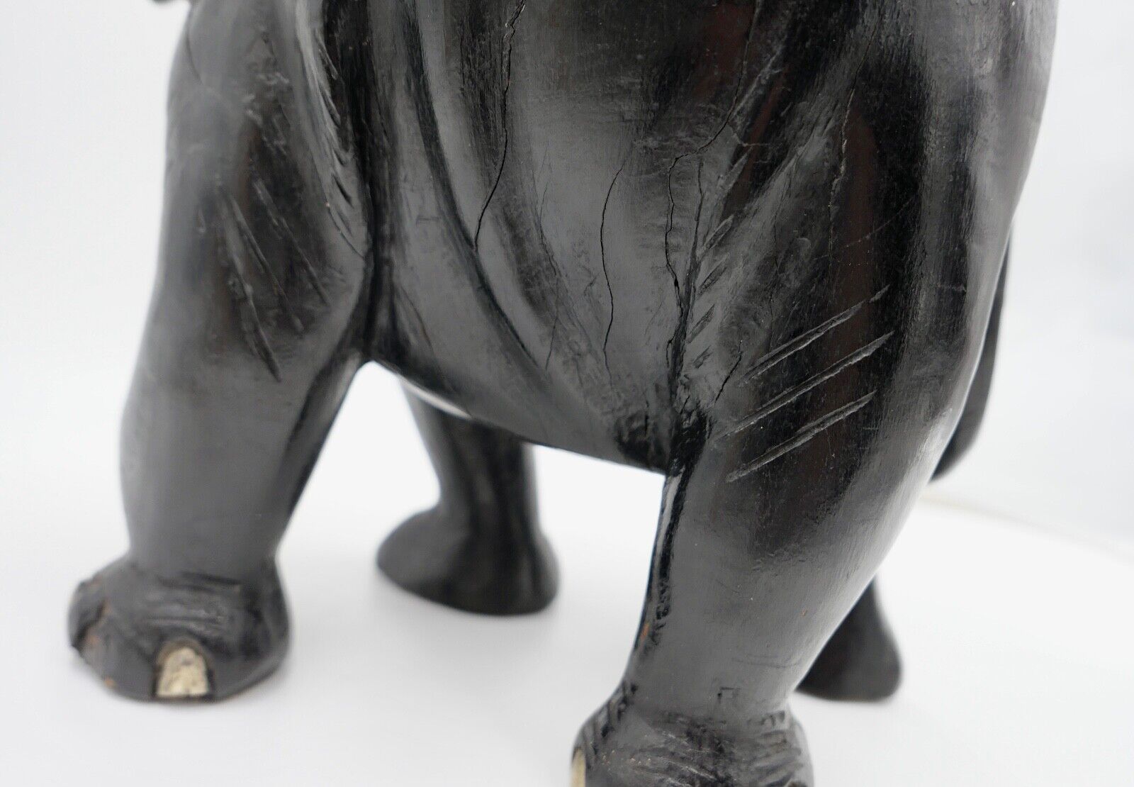 Großer massiver antiker Afrikanischer Holz Elefant 48x38 cm beschichtet 6,1 Kg - Antikhandel-Stuttgart