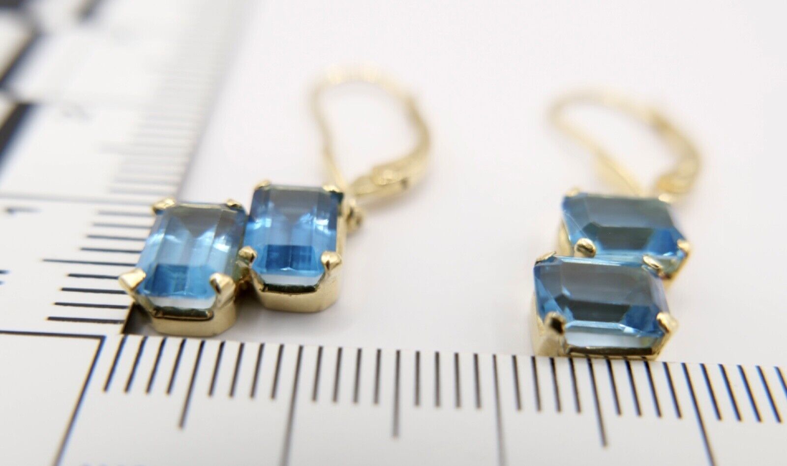 1990er Jahre Blau TOPAS TOPAZ 750 18K Gelbgold GOLD Ohrhänger Ohrringe 3,28 Ctw - Antikhandel-Stuttgart