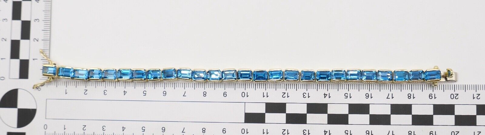 1990er Jahre Blau TOPAS TOPAZ 750 18K Gelbgold GOLD Tennis Armband 32,5 Ctw - Antikhandel-Stuttgart