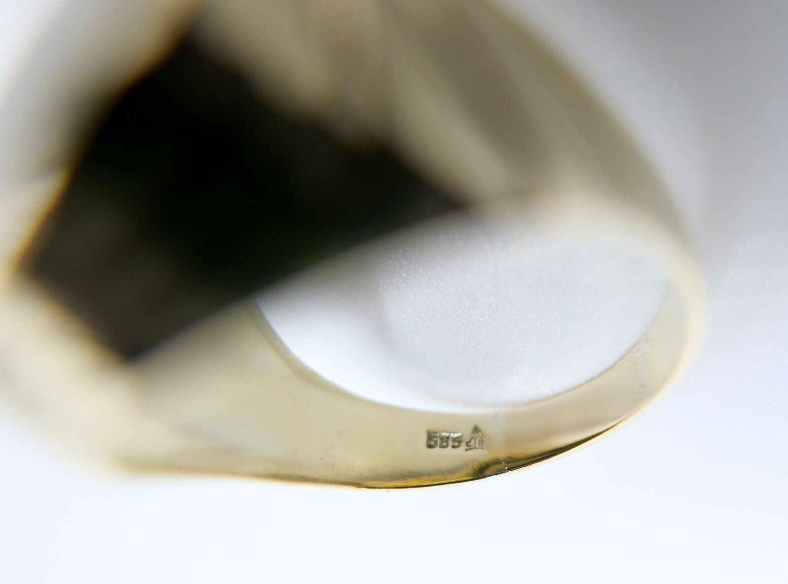 Alter Herren Gold Ring 585 14K Göße 62 mit grünem Turmalin CB - Antikhandel-Stuttgart