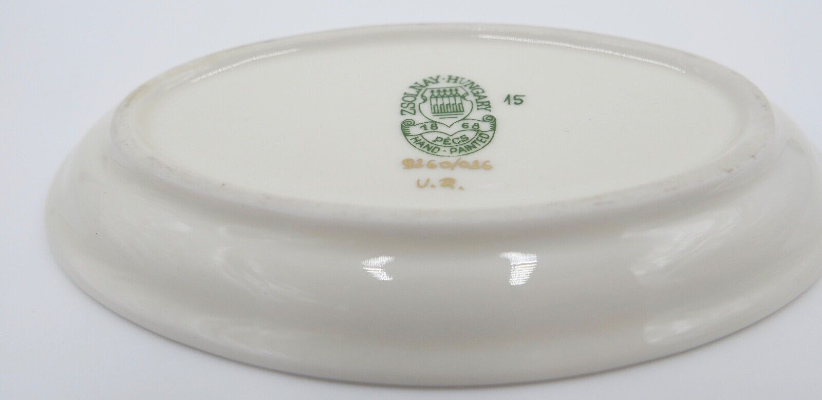 ZSOLNAY PECS 9260/026 HAMUTÁL Gold Ungarn Hungary porcelain Porzellan 11,5 cm - Antikhandel-Stuttgart