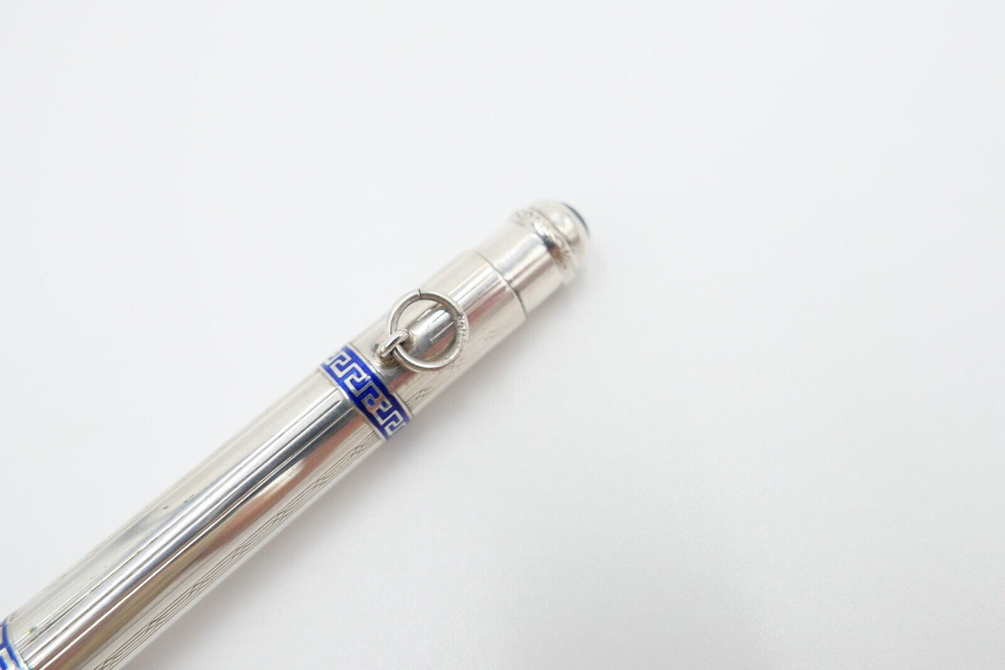 Bleistifthalter Silber 830 mit blauem Mäandermuster blauem Stein im Jugendstil - Antikhandel-Stuttgart