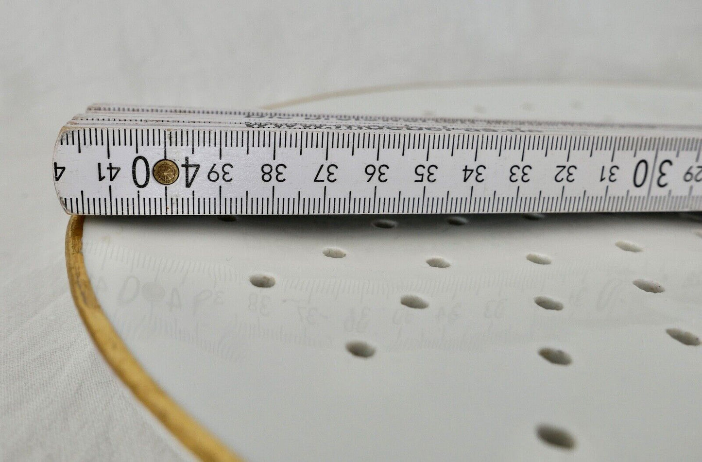 Seltene Meissen Loch Platte Tablett Weiß mit Goldrand 42x27 cm Knaufzeit 1. Wahl - Antikhandel-Stuttgart