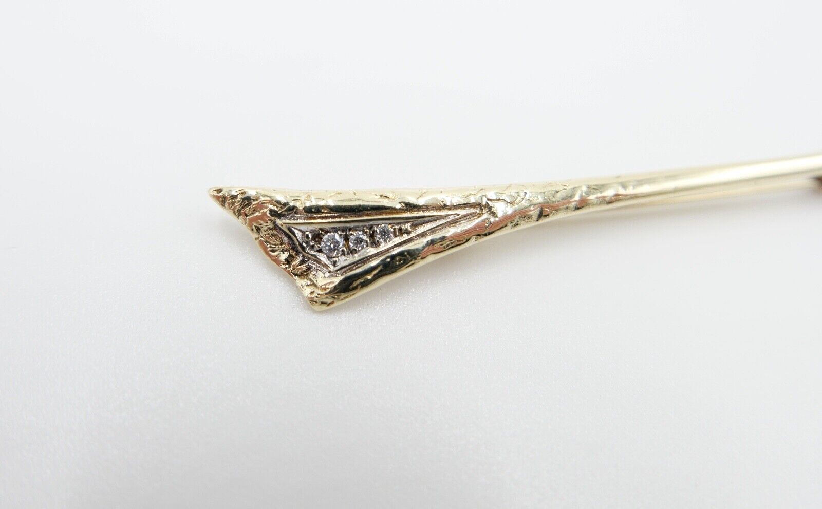 80er Jahre Brosche mit Zirkonia Gold 333 / 8K Stabbrosche - Antikhandel-Stuttgart