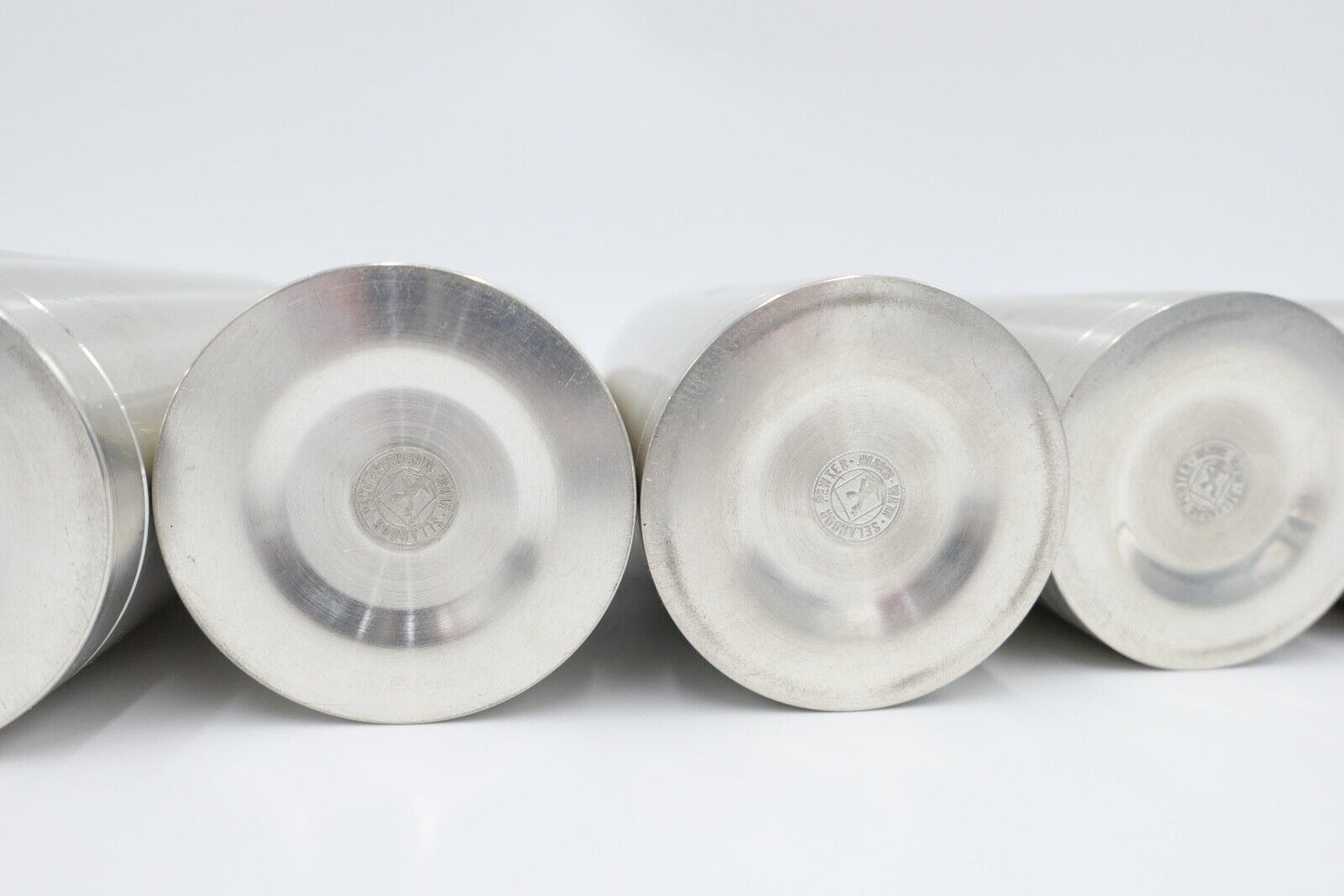 NEUwertig 6 Stück Royal SELANGOR PEWTER Zinn Tinn Becher Palmen Meer - Antikhandel-Stuttgart