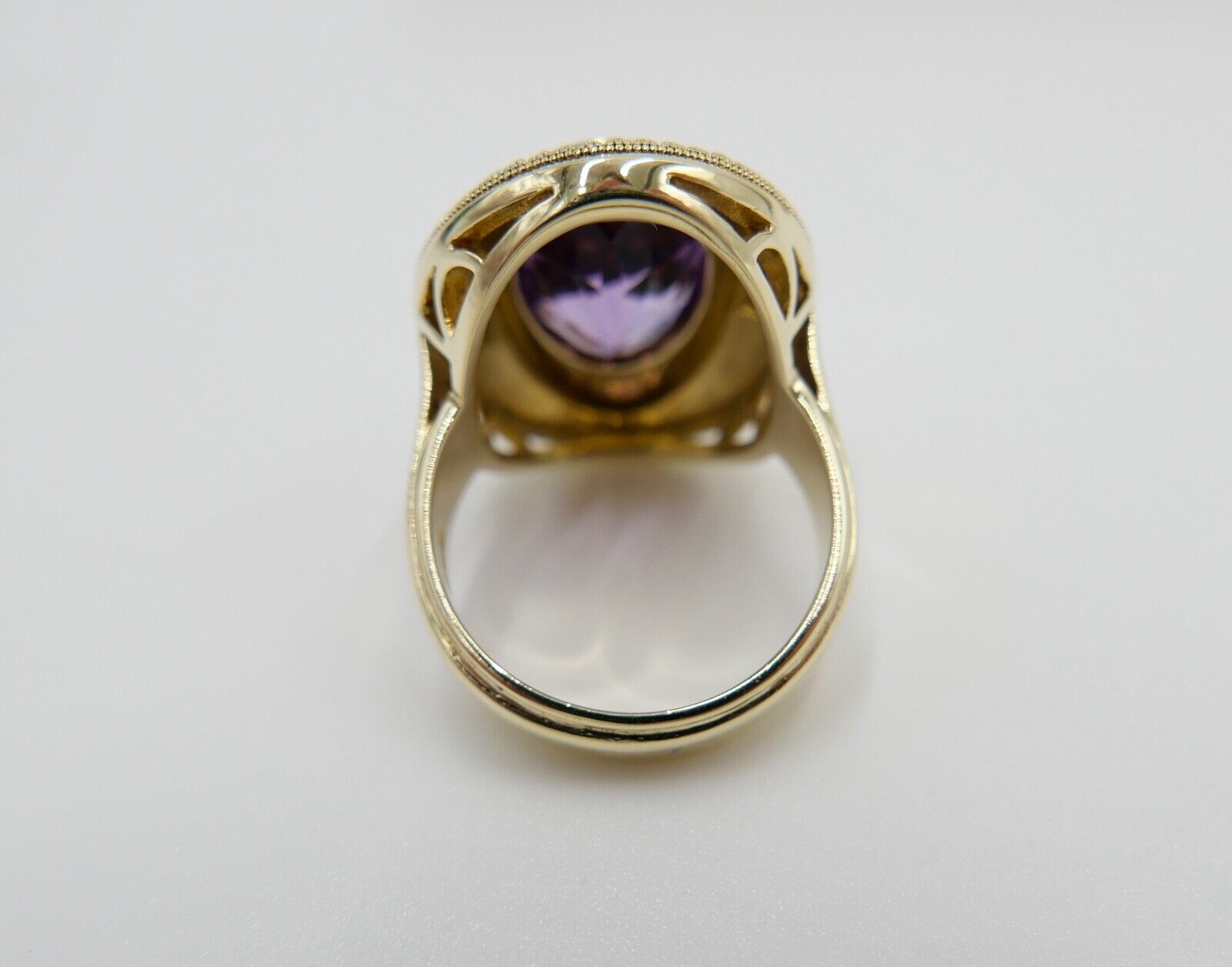 1970er Massiver Gold Ring 585 14K Gr. 53 Amethyst Oval Schliff 8,2 Ct - Antikhandel-Stuttgart